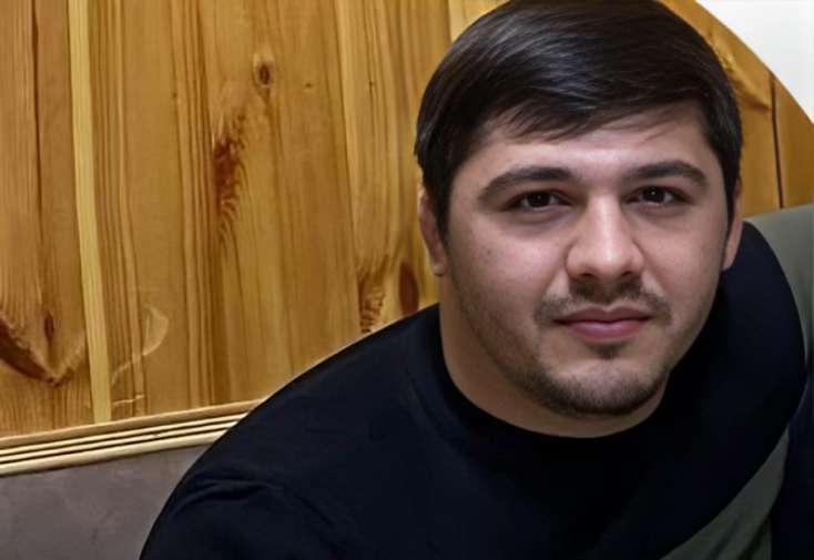 Əvvəl atasını öldürüb, sonra anasını gözləyib... - Təfərrüat