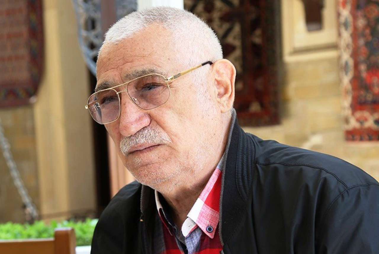 Xalq artistindən sərt ittihamlar: "Rasim Balayev və Şəfiqə Axundova kinoya xəyanət ediblər" - VİDEO