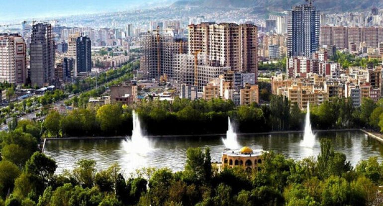 Güney Azərbaycanda ana dili ilə bağlı divarlara şüarlar yazıldı - FOTO