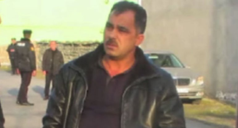 Təqsirsiz olduğu halda həbs olunan və dörd il sonra bəraət alan şəxs: “Mənəvi zərəri kim ödəyəcək?” - VİDEO