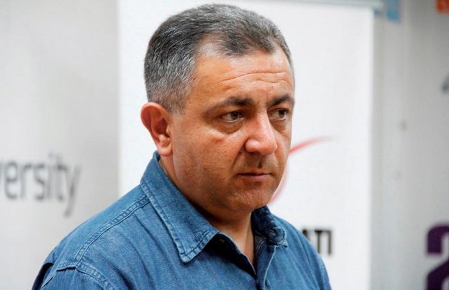 Ərəstun Oruclu da prezidentliyə namizəd oldu