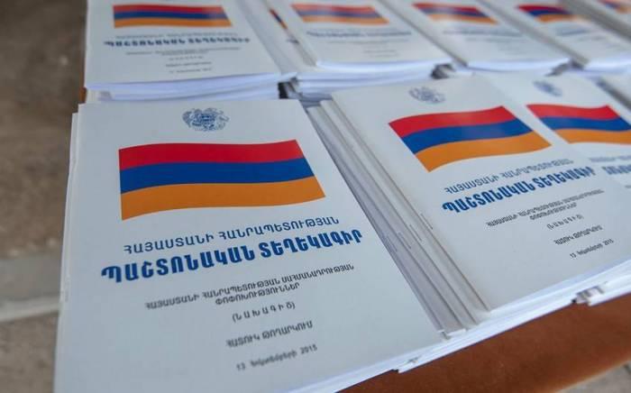 Ermənistanda iqtidarla müxalifət arasında Konstitusiya davası – İctimai müzakirələr qızışır