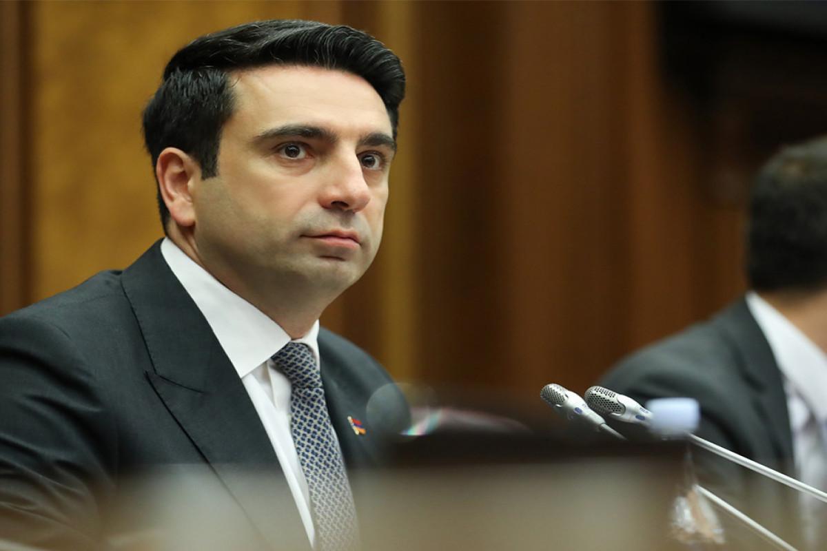 "BİZDƏN ƏVVƏL PUTİN AZƏRBAYCANIN ƏRAZİ BÜTÖVLÜYÜNÜ TANIYIB" - Simonyandan növbəti etiraf