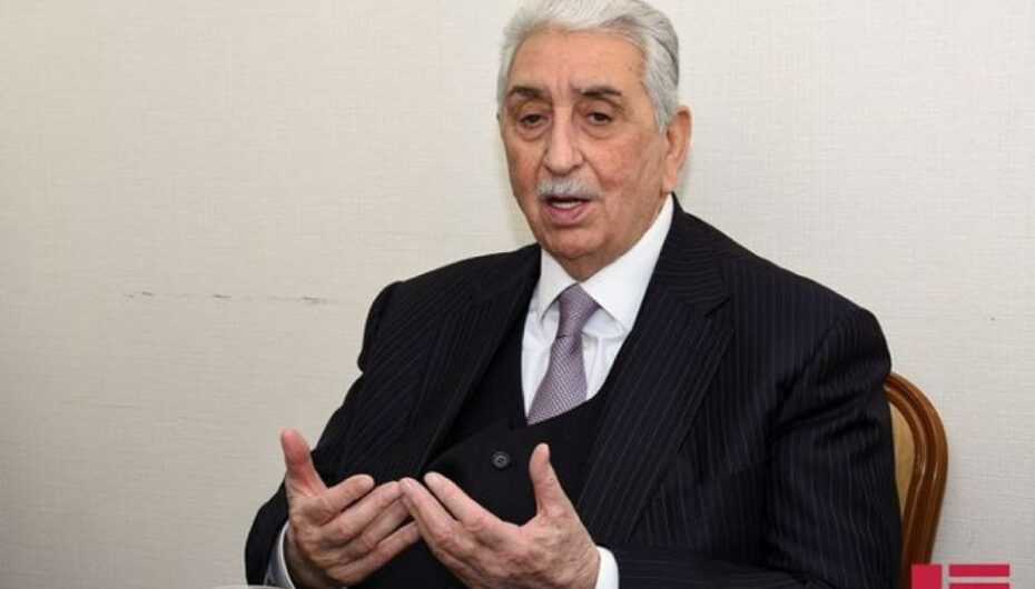 Xalq artisti Arif Babayevin halı pisləşdi