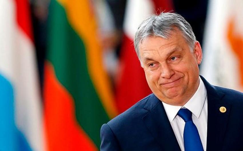 "ABŞ demokratları öz maraqlarını bəşəri dəyərlər kimi təqdim edirlər" - Orban