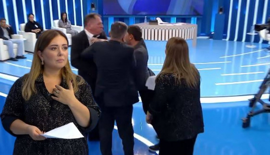 Lalə Azərtaşın verilişində əlbəyaxa dava etdilər -Video