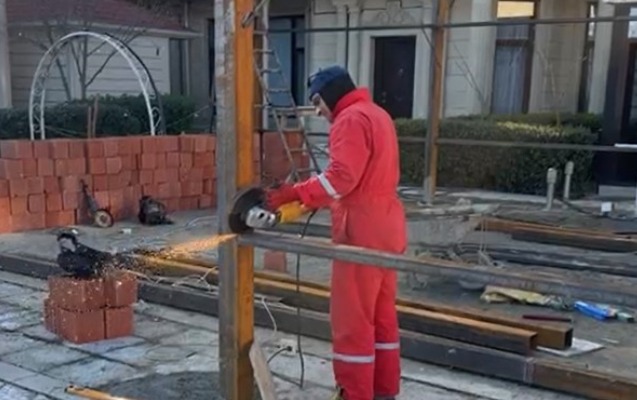 Bu hotelin ərazisində qanunsuz tikinti aparılırmış - Video