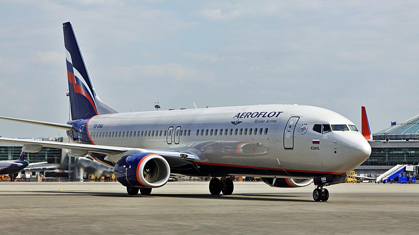 “Aeroflot”-un təyyarəsi Bakı səmasında qəzadan son anda qurtulub – Rusiyanın aviasiya şirkətləri getdikcə daha təhlükəli olur