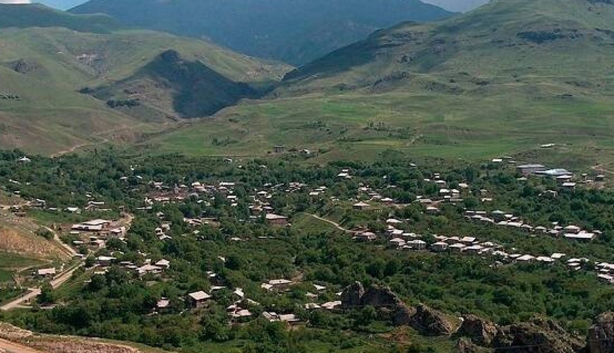 Nazir Ermənistanın işğalı altındakı 8 kənddən DANIŞDI