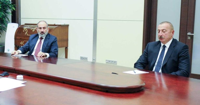 "Əliyev Soçiyə Nikol Paşinyan adlı “diplomatik bayraqtar”la gedib" - Tevanyan
