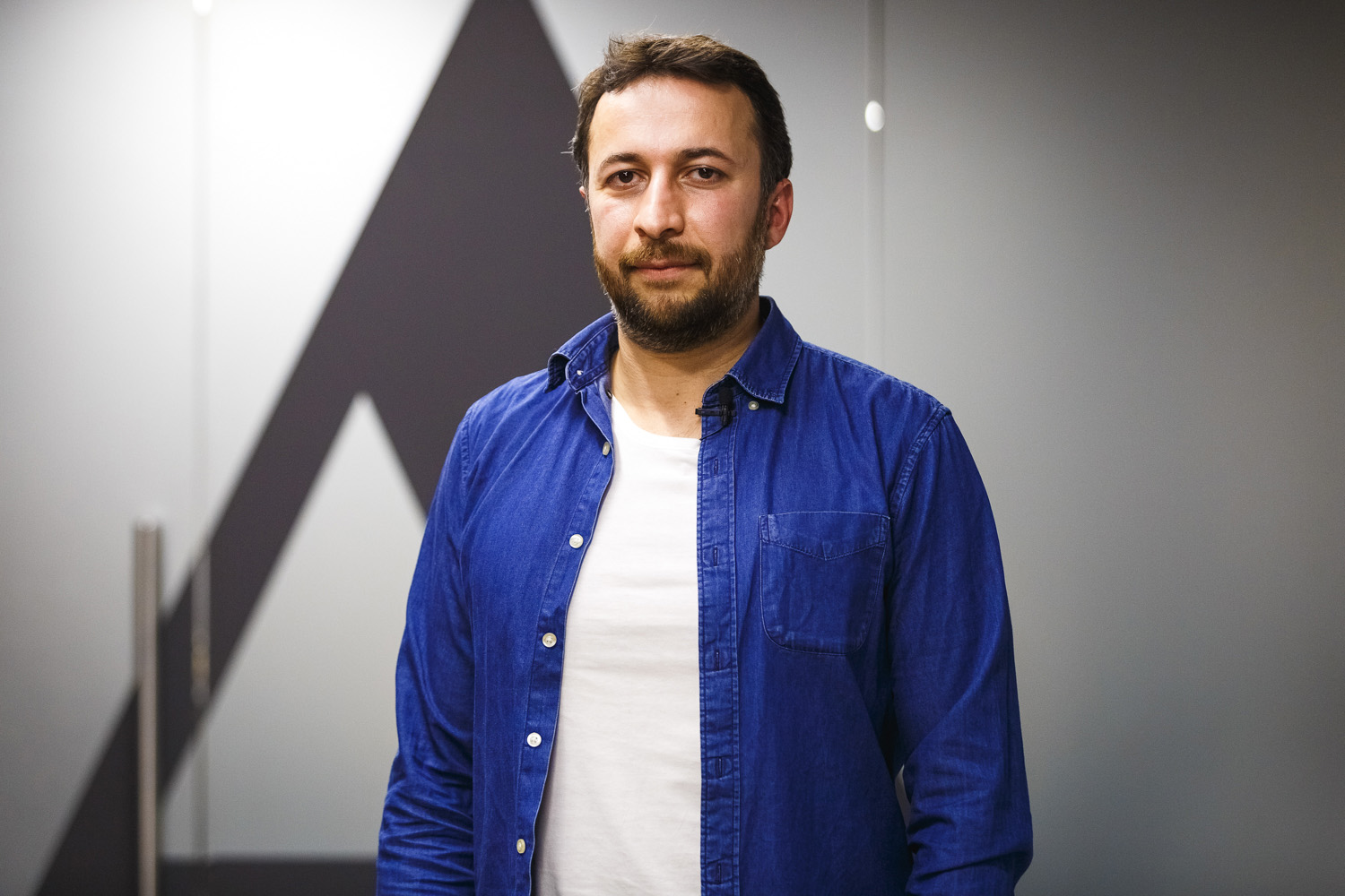 Azad Səfərov: “Oskar”a namizəd olmaq Ukraynada baş verənlərə diqqət çəkmək üçün əla fürsətdir”