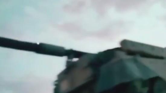 İran Azərbaycan sərhədinə hərbi texnika yığır