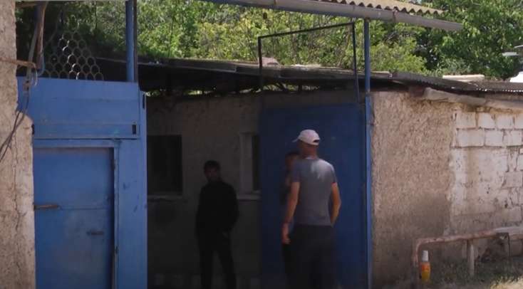 Arvadının telefonunda mesajları gördü: Dostünü öldürdü, arvadını isə... - Samuxdakı cinayətin TƏFƏRRÜATI / VİDEO