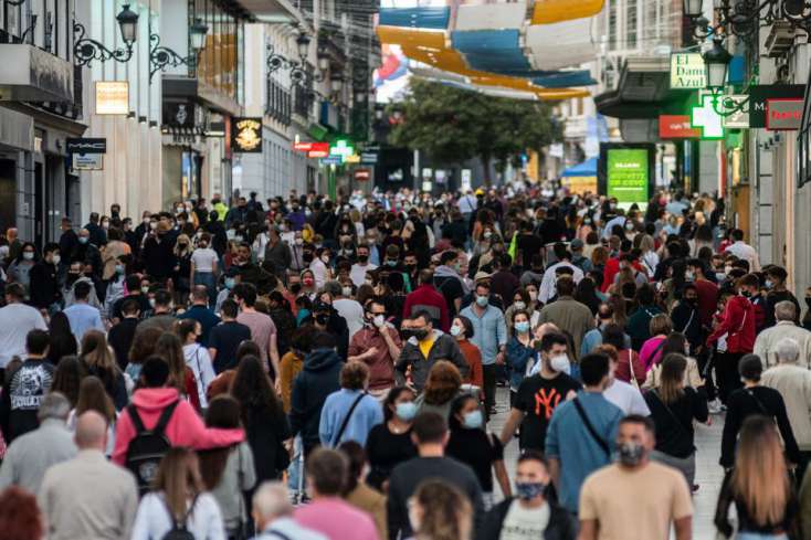 2906-cı ildən gəldiyini iddia edən şəxs üzə çıxdı - 2 ildən sonra dünyanı sarsıdacaq hadisəni açıqladı