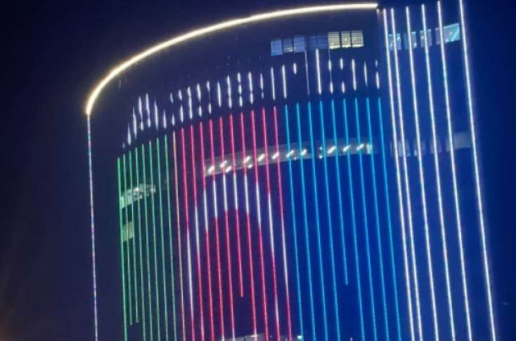 Sarayevodakı “Capital Tower” binası Azərbaycan bayrağının rənglərinə büründü