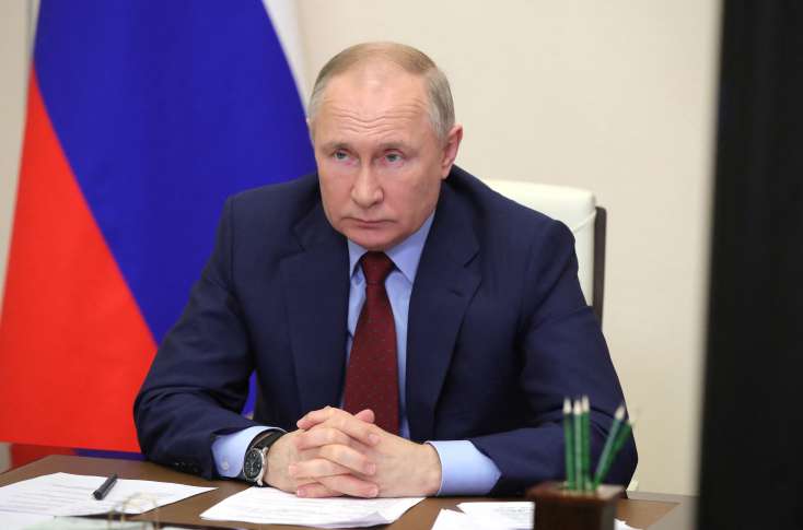 Putinin anası olduğu iddia edilən qadın vəfat etdi - FOTO