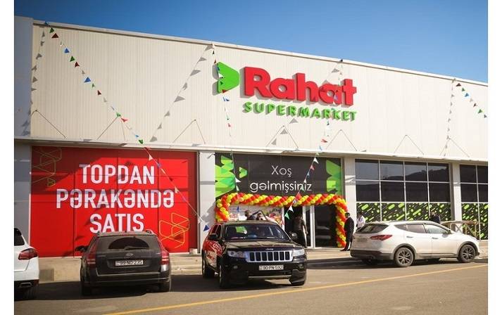 “Rahat” supermarketin müdirini ÖLÜMLƏ HƏDƏLƏDİLƏR