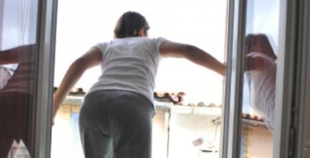 Azərbaycanda insanları intihara sürükləyən "Kafard sindromu" yayılır: - “Onlar ruhi xəstə deyil”