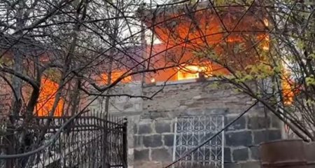 Ermənilərin Laçında etdiklərinə GÖZ YUMACAĞIQMI?