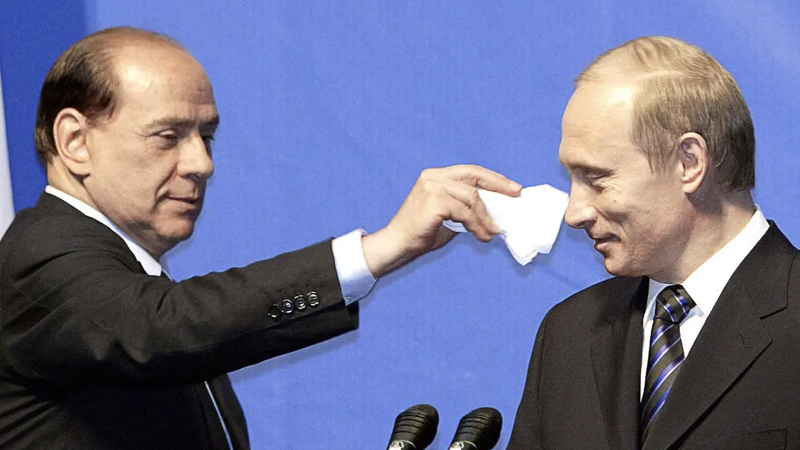 Putinin 20 şüşə araq hədiyyəsi İtaliyada necə qalmaqala səbəb oldu?