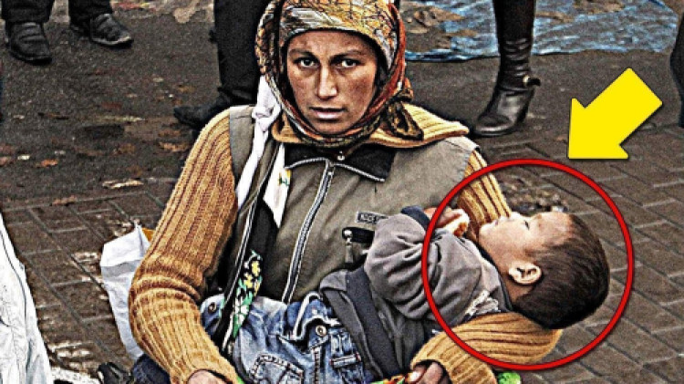 Dilənçilərin Uşaqları Niyə Həmişə Yatır - SƏBƏBİNƏ ŞOK OLACAQSINIZ!
