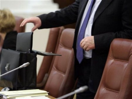 Daha çox icra başçısı pulsuz qalacaq - bəs rayonları necə dolandıracaqlar?