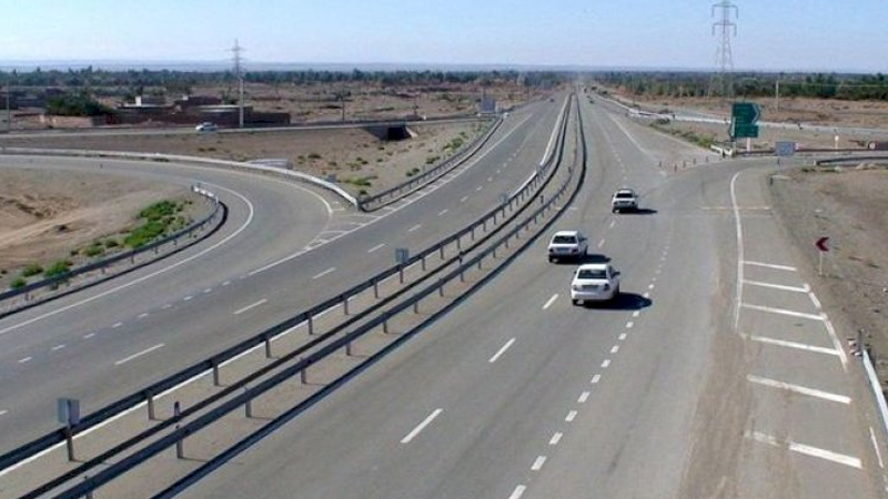 İran Bakı-Naxçıvan yolunu bağlayıb?