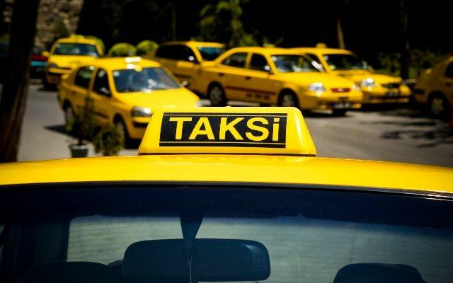 Taksi sürücüsü həbs edildi: 25 yaşlı xanımın...