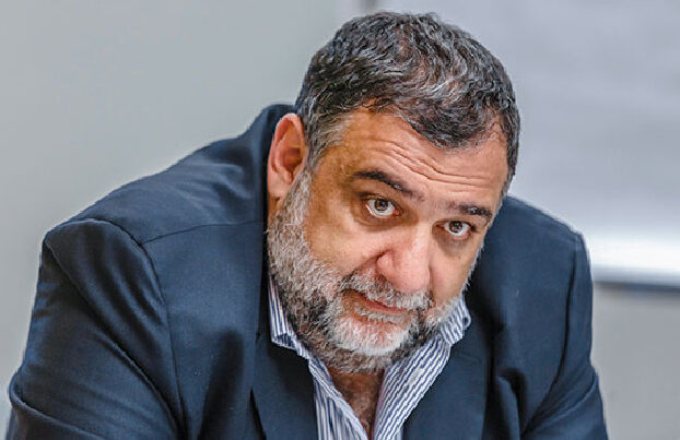 Erməni bloger: "Ruben Vardanyan, bu cür blokada var, bəs niyə arıqlamamısan?" 