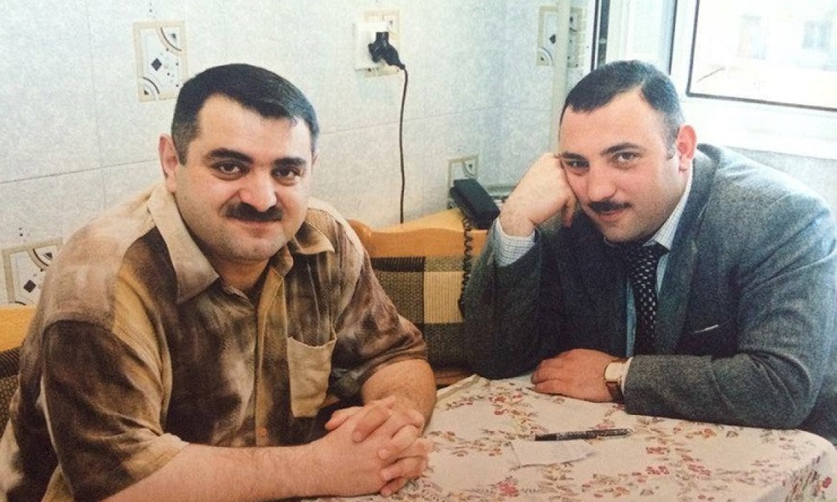 İki dəfə evləndi, övladlarının sayını gizlədi, ailəsinə verdiyi sözü tutmadı – Gülərkən ölən Rüfət Mehdiyev