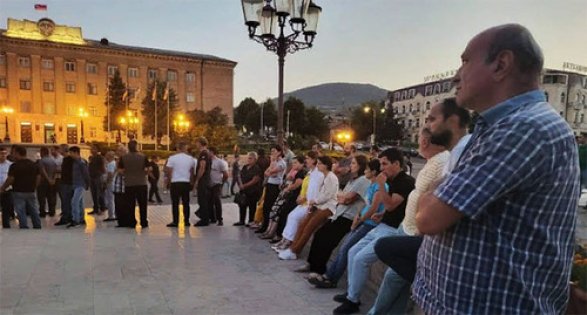 Ermənilər Arayik Arutyunyana 30 dəqiqə vaxt verdilər: "Əks halda təsirli tədbirlər görüləcək" - VİDEO/YENİLƏNİB