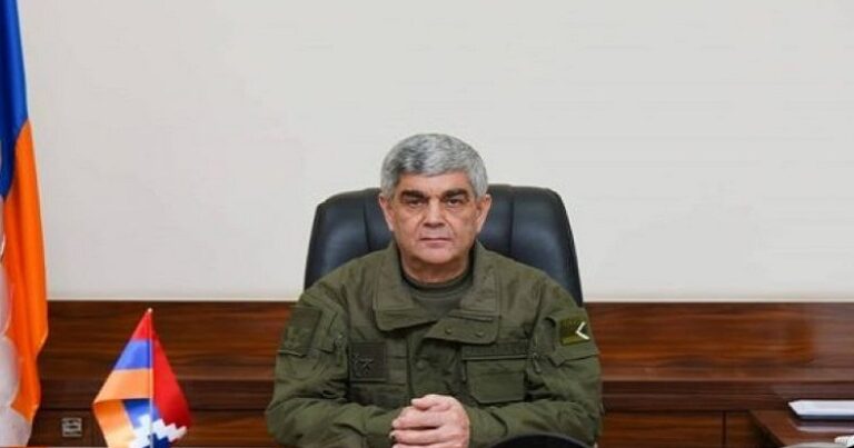 Azərbaycan rəsmilərinə Laçında təhvil veriləcək evlər göstərildi - Erməni KİV