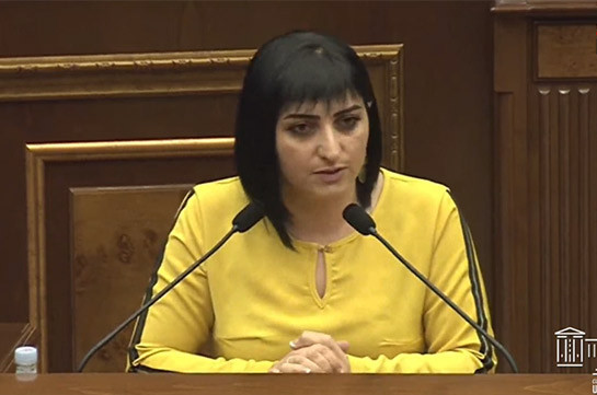 "Qarabağ xalqının bir şərti və tələbi var: Rusiya sülhməramlıları Qarabağda qalmalıdır" - Tovmasyan