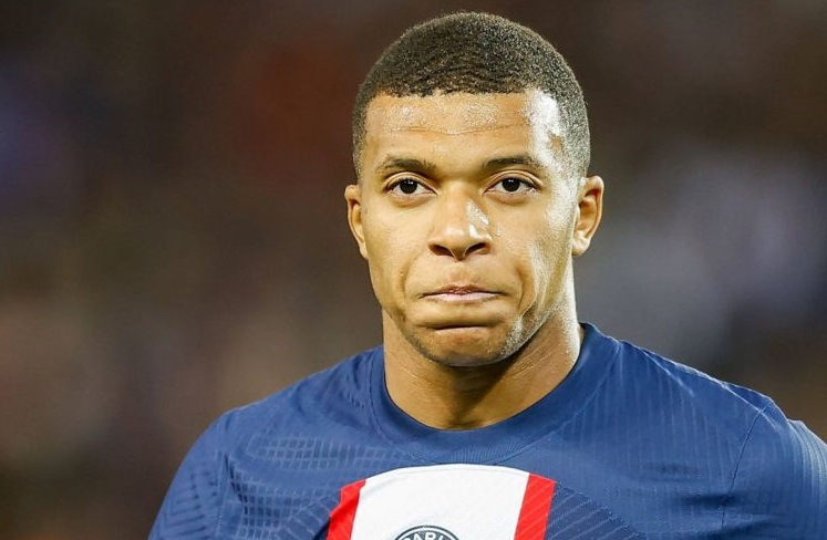 Mbappe 200 milyonluq təklifə razılıq verdi