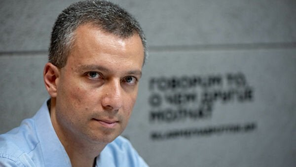 Ölkəni xilas etmək üçün Qarabağı qurban verəcəyik - Poqosyan - FOTO
