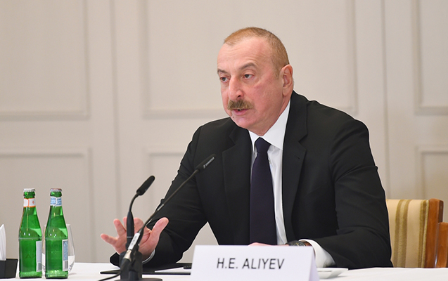 Əliyev 20 illik dövrü qapadı: yeni mərhələ elan etdi