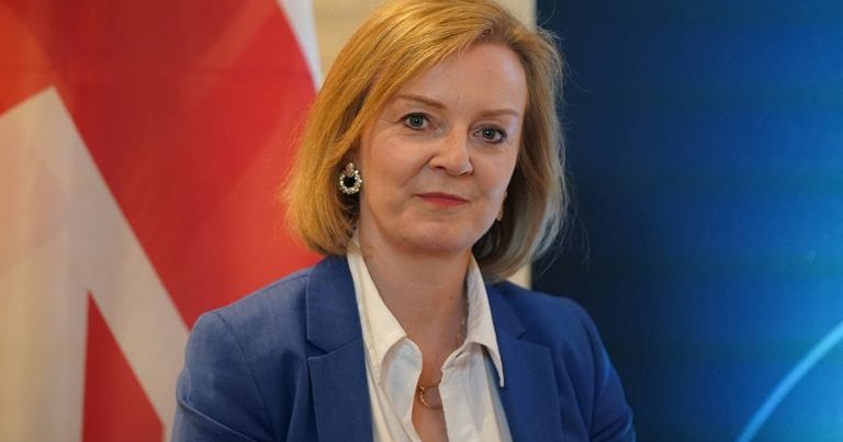 "Liz Trass bir neçə həftə ərzində Baş nazir postundan uzaqlaşdırılacaq" - Kvartenq