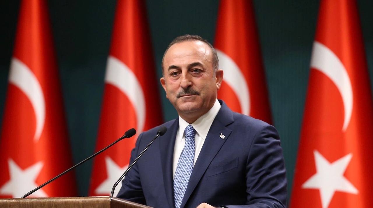 Türkiyə XİN naziri Mövlud Çavuşoğlu Orta Dəhlizin dünya ticarətindəki rolunu artırmağa çağırıb