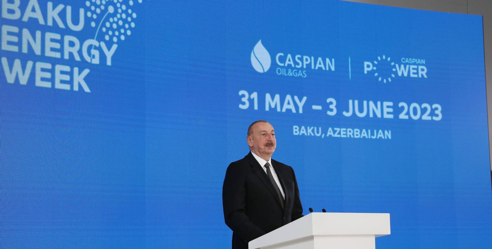 Azərbaycan qlobal səviyyədə enerji təhlükəsizliyində rol oynayır-Qərb siyasi simalarından ETİRAF