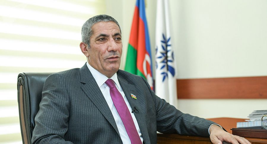 Siyavuş Novruzovun təklifinə etiraz: “Dövlət “rezin” zad deyil ki…”