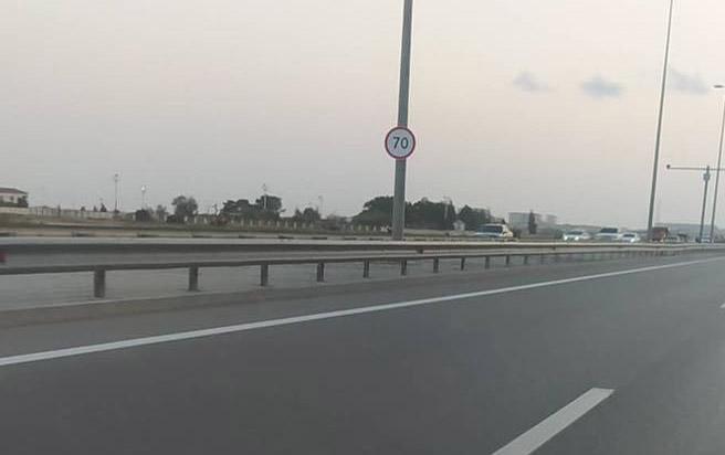 Bu yolda sürət həddi dəyişdirildi, sürücülər narazılıq edir - Foto