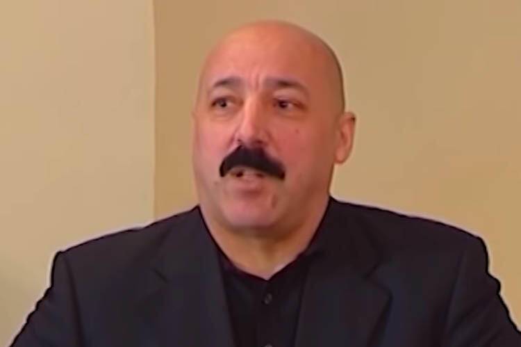 Biabırçı video ilə gündəmə gələn Şəmsi Səmədzadə ölkəni tərk etdi - VİDEO