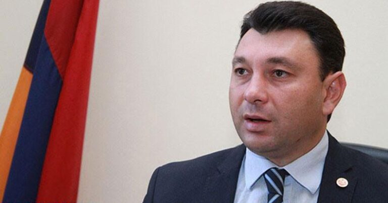 "Paşinyan deyir ki, erməni soyqırımının günahkarı Türkiyə deyil, Rusiyadır" - Şarmazanov