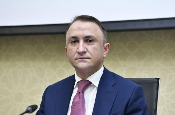 Bulvarda 2 milyonluq mənzili olan icra başçısı işdən çıxarılır? – FOTO