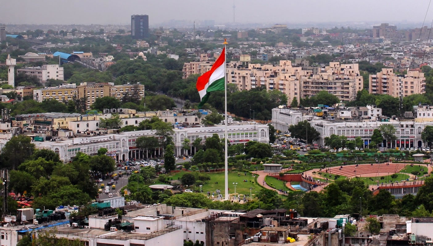 Hindistan bu ölkənin 40 diplomatını qovur