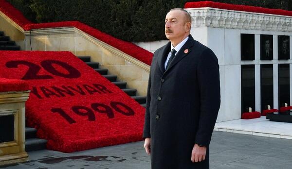 İlham Əliyev Şəhidlər xiyabanını ziyarət etdi
