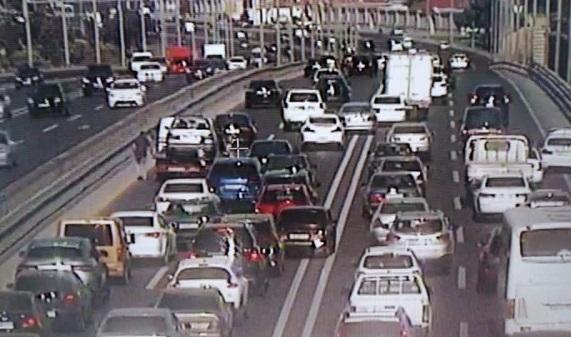 Bakıda iki qəza: Tıxac yarandı