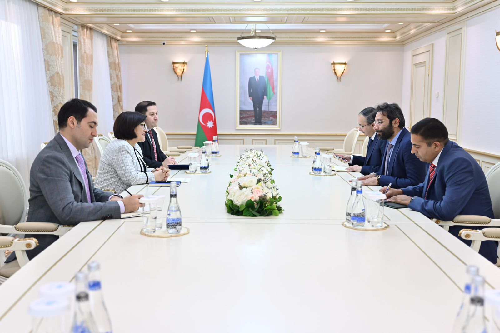 Sahibə Qafarova prezident seçkilərini müşahidə edən Pakistan, İordaniya və Malayziya parlamentariləri ilə görüş keçirib