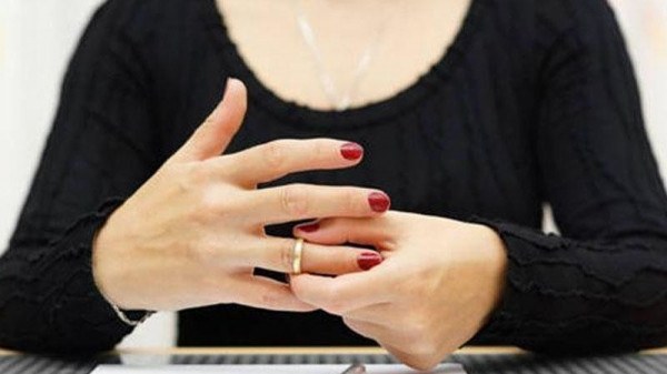 Boşanan qadınlardan DƏHŞƏTLİ ETİRAFLAR - Seksual tələbat çətin… 