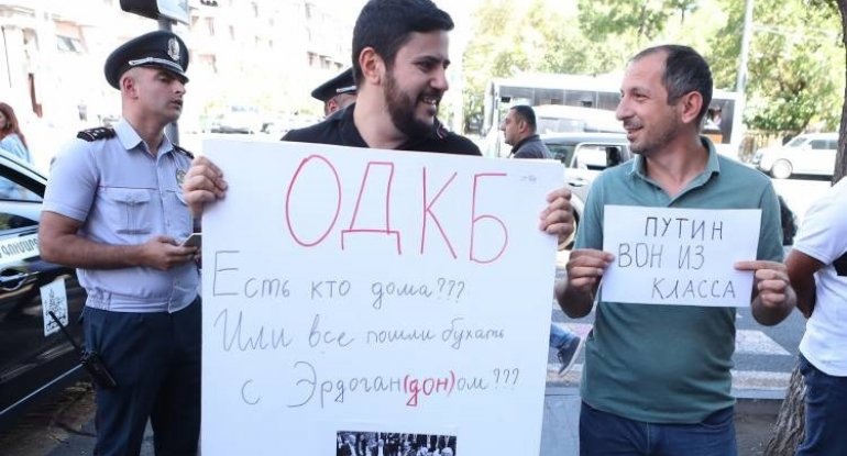 Ermənistanda anti-Rusiya dalğası tüğyan edir